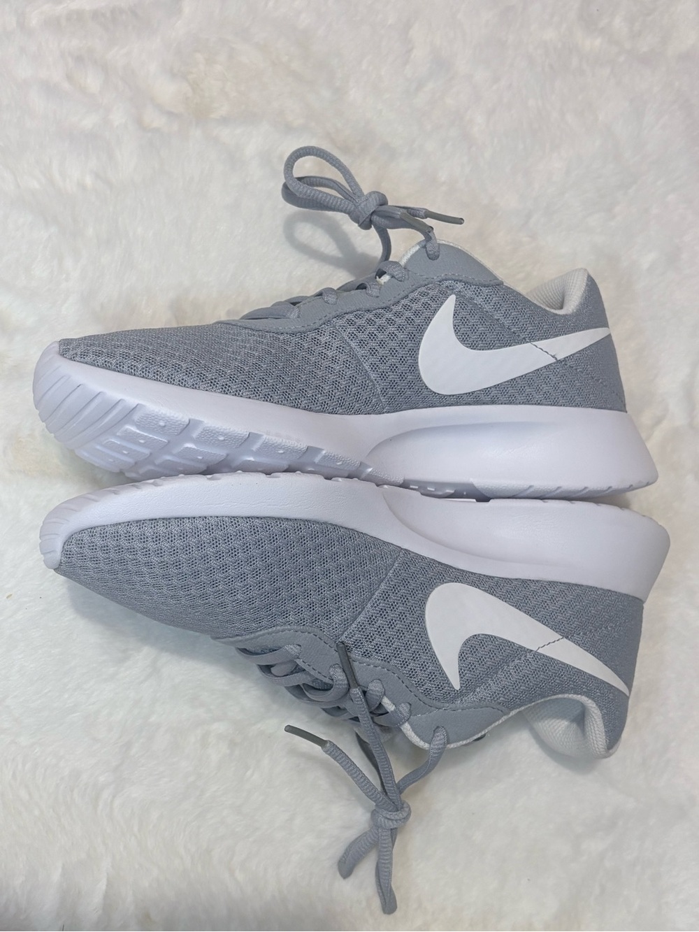 Nike Women's Light Gray Mesh Running Sneakers with White Swoosh - Picture 3 of 14